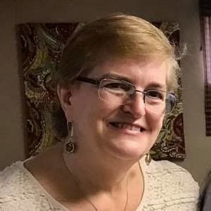 Meet your Posher, Debbie